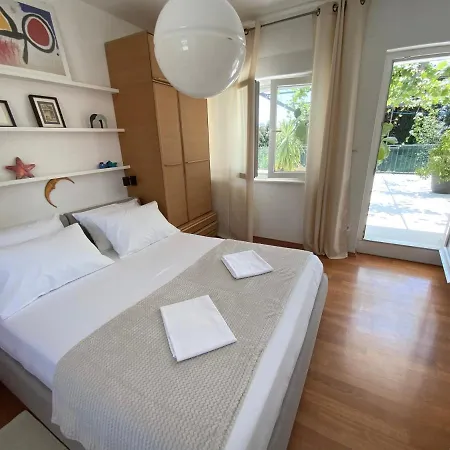 Palace Apartments Daire *