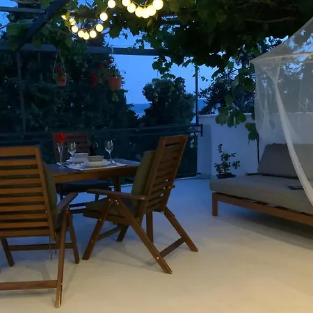 Palace Apartments Daire Kastela