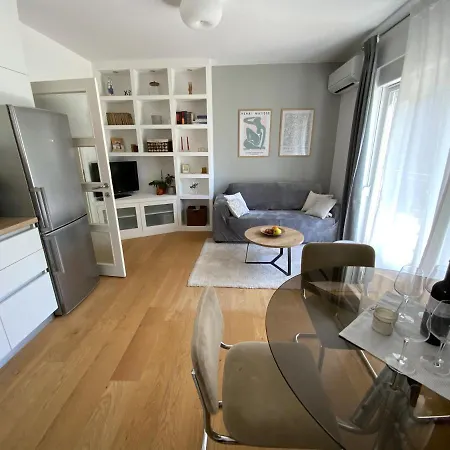 Palace Apartments Kastela