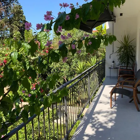 Palace Apartments Daire Kastela
